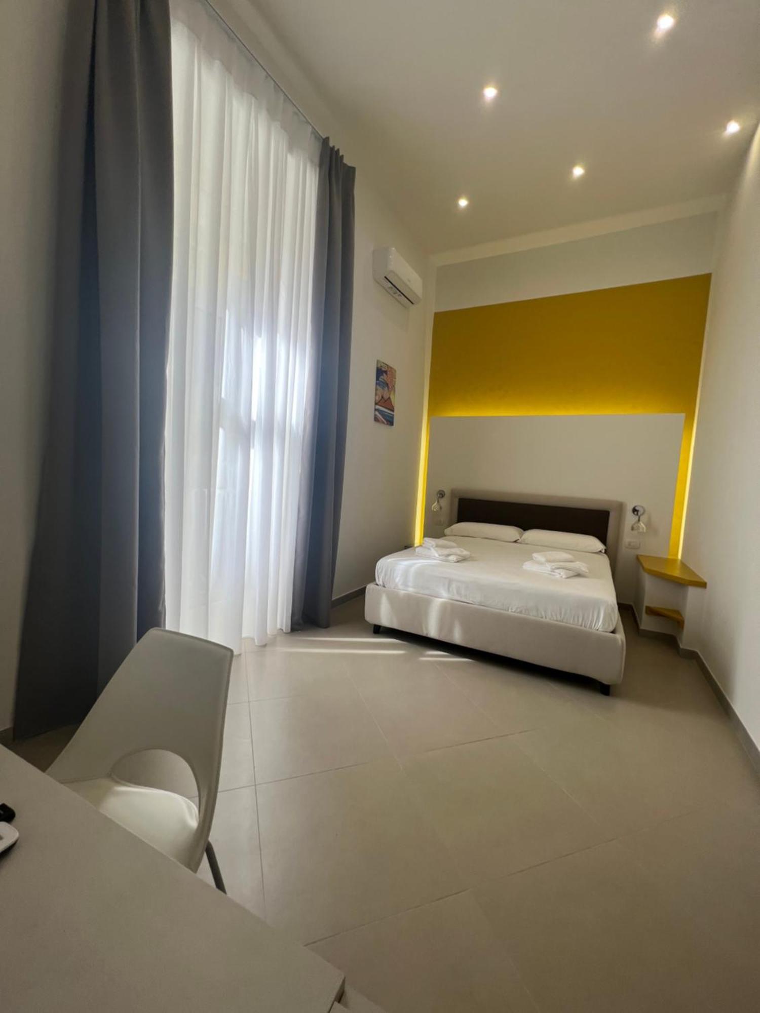Hotel Dimora Chiaia 209 Napoli Esterno foto